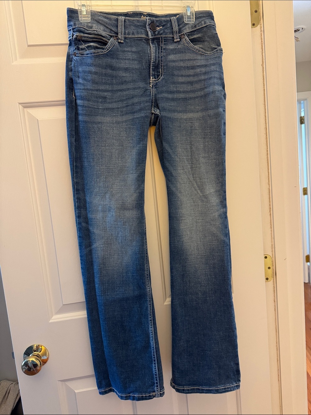 Wrangler Women's Boot-Cut Jeans in Medium Blue